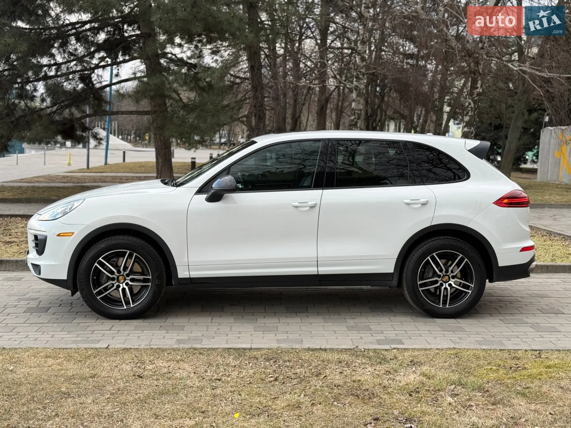 2017 Porsche Cayenne - мініатюра 20