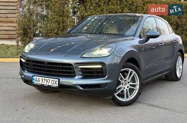 Внедорожник / Кроссовер Porsche Cayenne 2020 в Киеве
