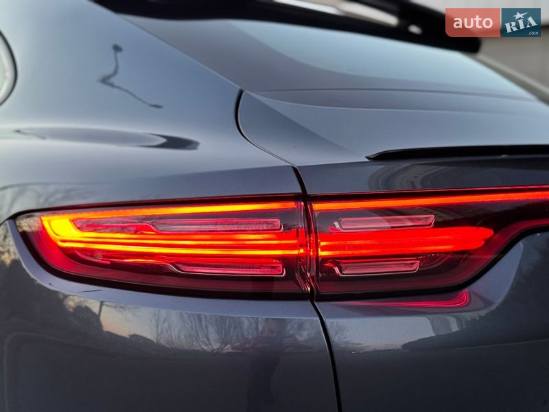 Внедорожник / Кроссовер Porsche Cayenne 2020 в Киеве