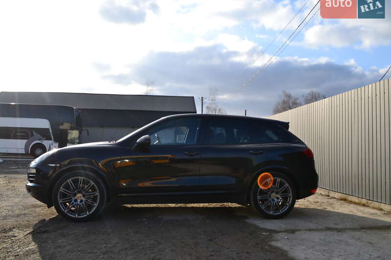 Внедорожник / Кроссовер Porsche Cayenne 2013 в Василькове