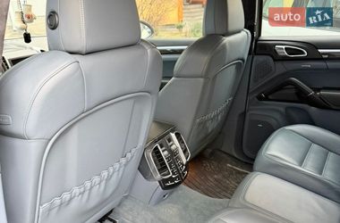 Внедорожник / Кроссовер Porsche Cayenne 2012 в Киеве