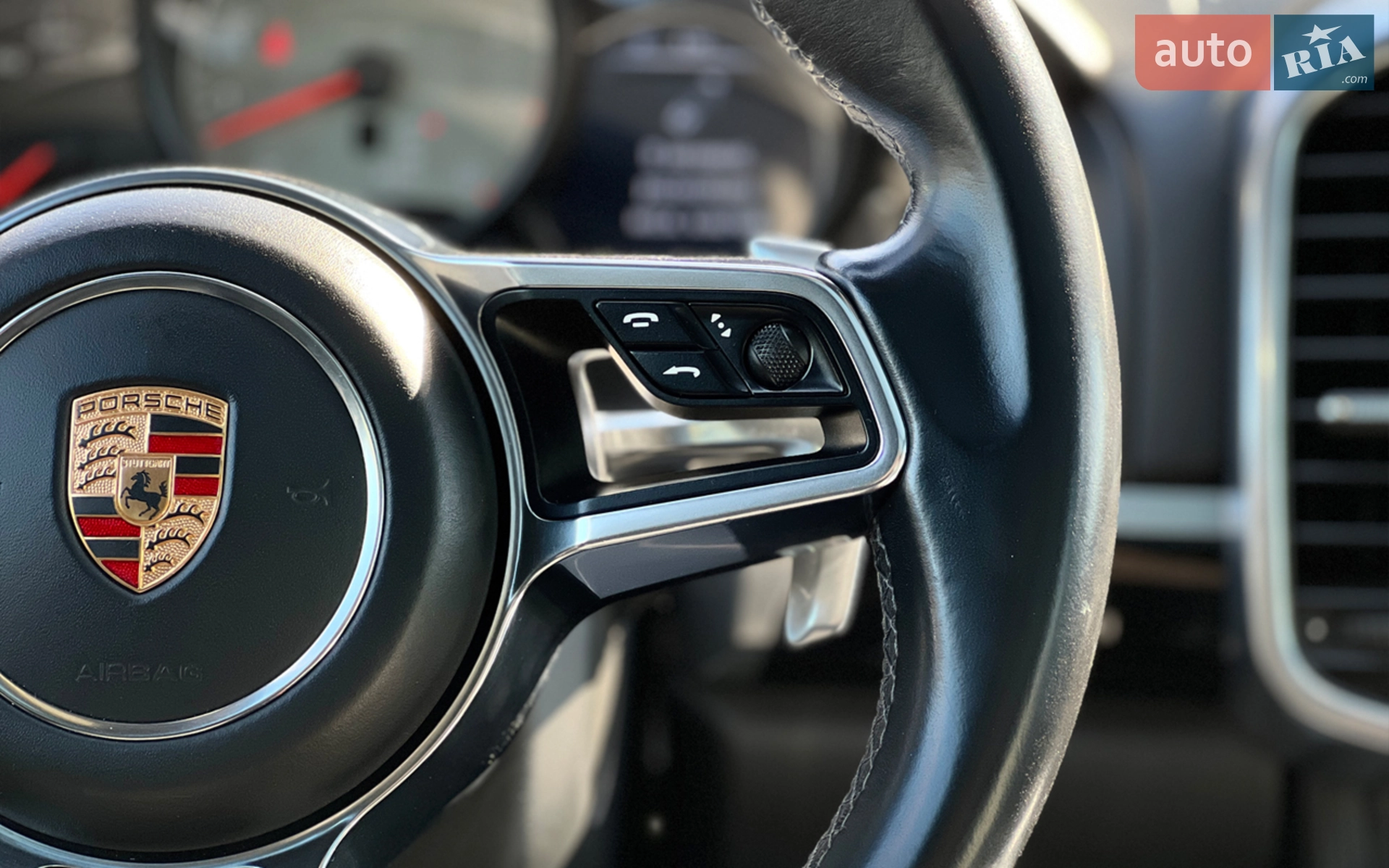 2014 Porsche Cayenne - мініатюра 14