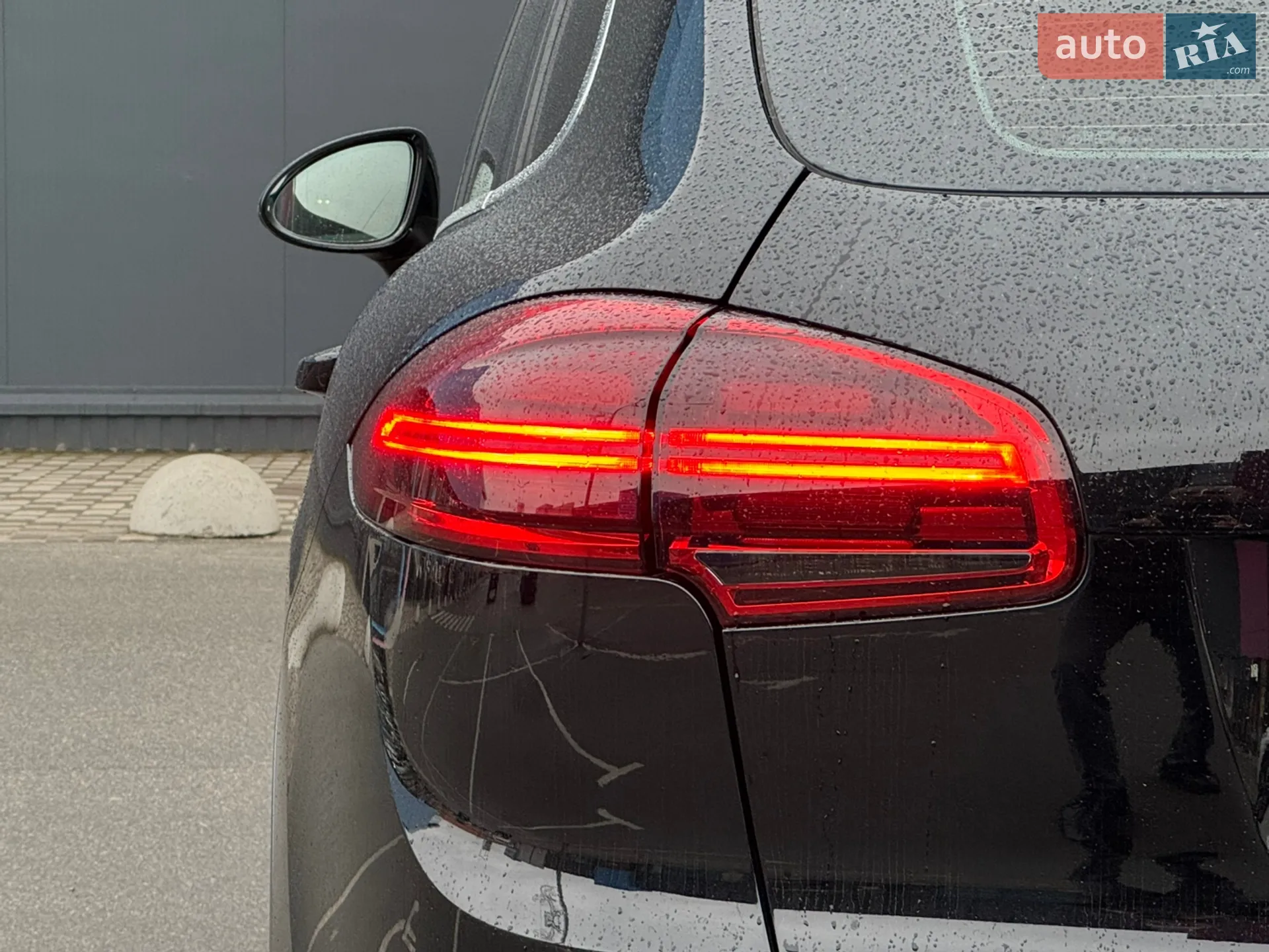 2016 Porsche Cayenne - мініатюра 14