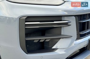 Внедорожник / Кроссовер Porsche Cayenne 2025 в Киеве