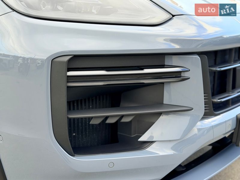 Внедорожник / Кроссовер Porsche Cayenne 2025 в Киеве
