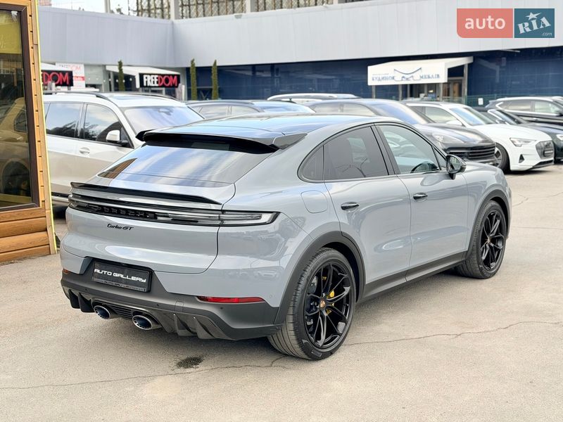 Внедорожник / Кроссовер Porsche Cayenne 2025 в Киеве