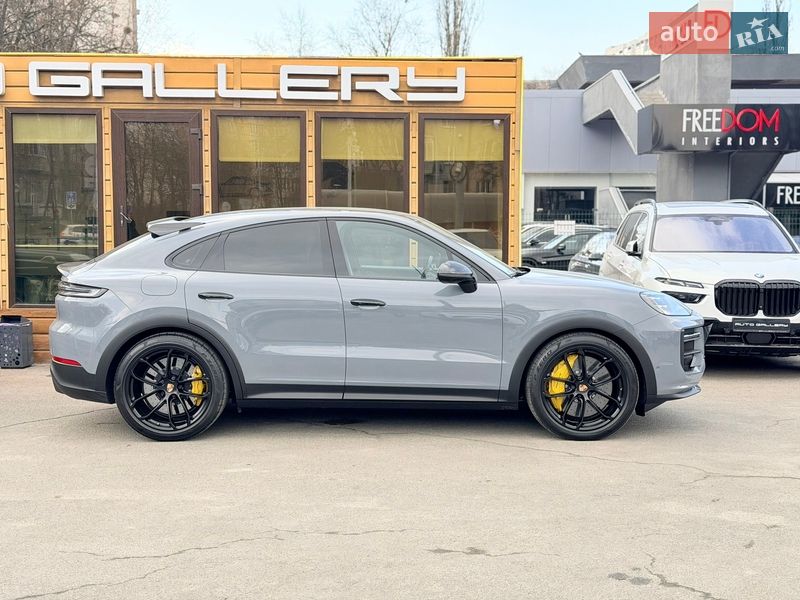 Внедорожник / Кроссовер Porsche Cayenne 2025 в Киеве
