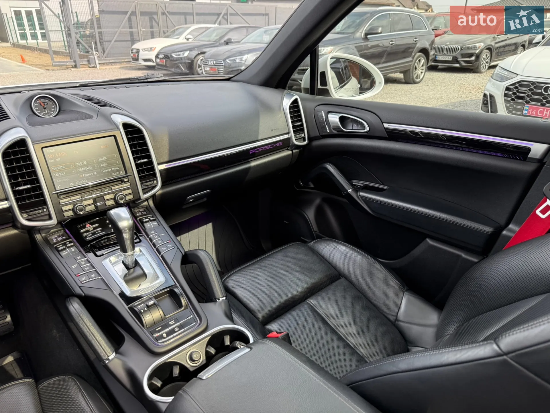 2016 Porsche Cayenne - мініатюра 54