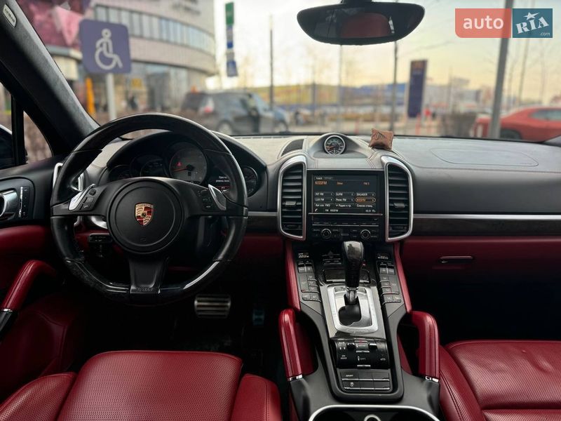 Внедорожник / Кроссовер Porsche Cayenne 2013 в Киеве фото 14 Внедорожник / Кроссовер Porsche Cayenne 2013 в Киеве