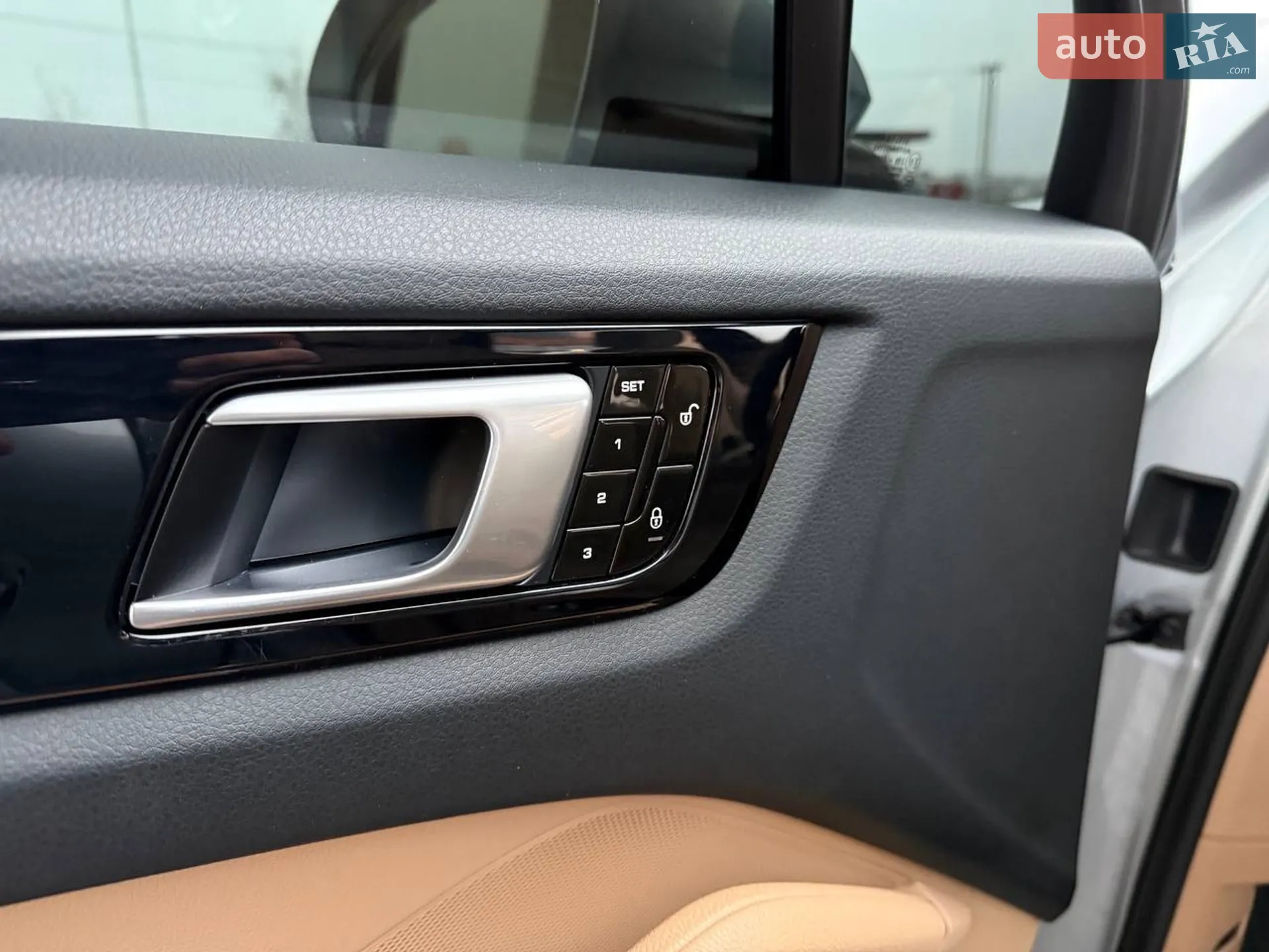 2018 Porsche Cayenne - мініатюра 17