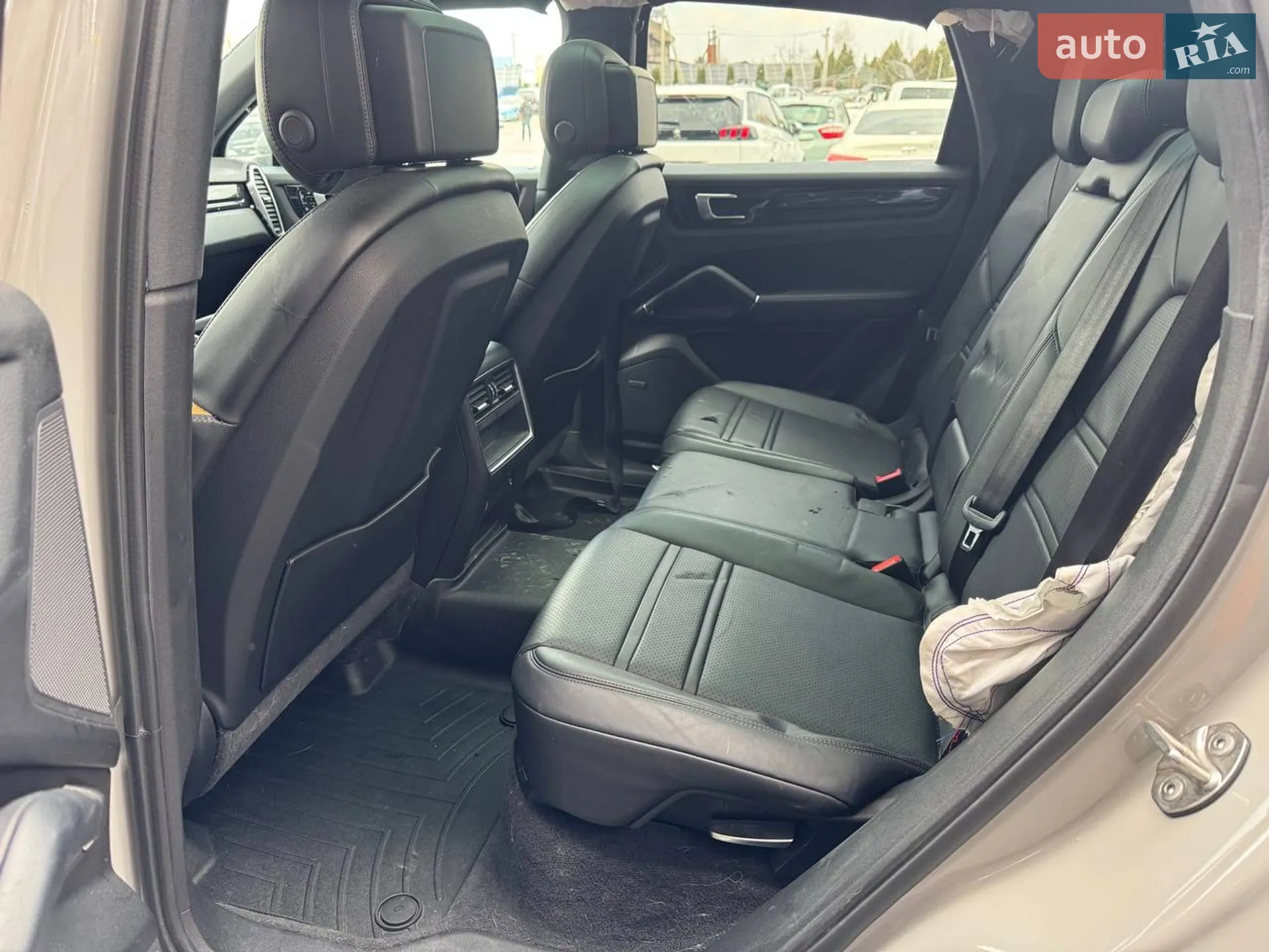 2021 Porsche Cayenne - мініатюра 19