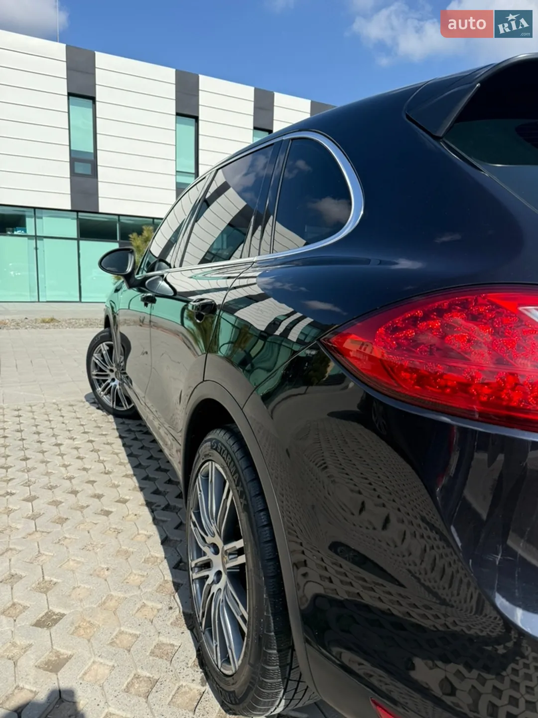 2010 Porsche Cayenne - мініатюра 11
