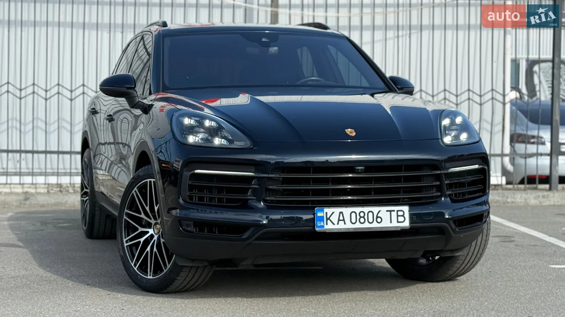 2021 Porsche Cayenne - мініатюра 2