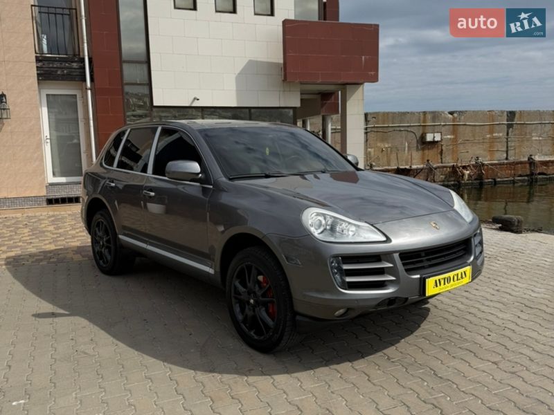 Позашляховик / Кросовер Porsche Cayenne 2009 в Одесі