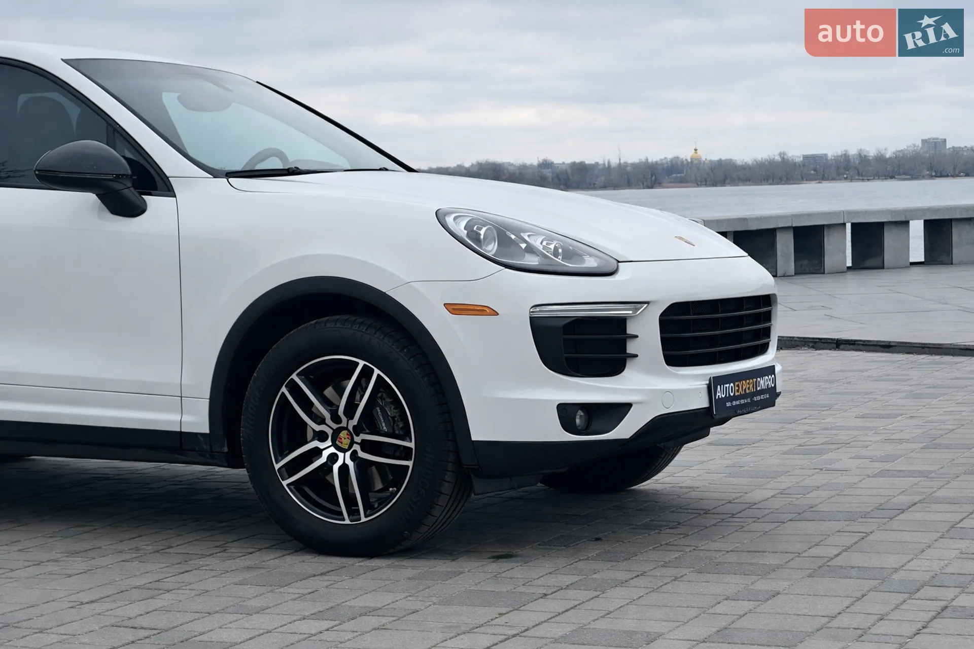 2017 Porsche Cayenne - мініатюра 9