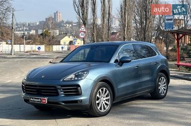 Внедорожник / Кроссовер Porsche Cayenne 2018 в Киеве