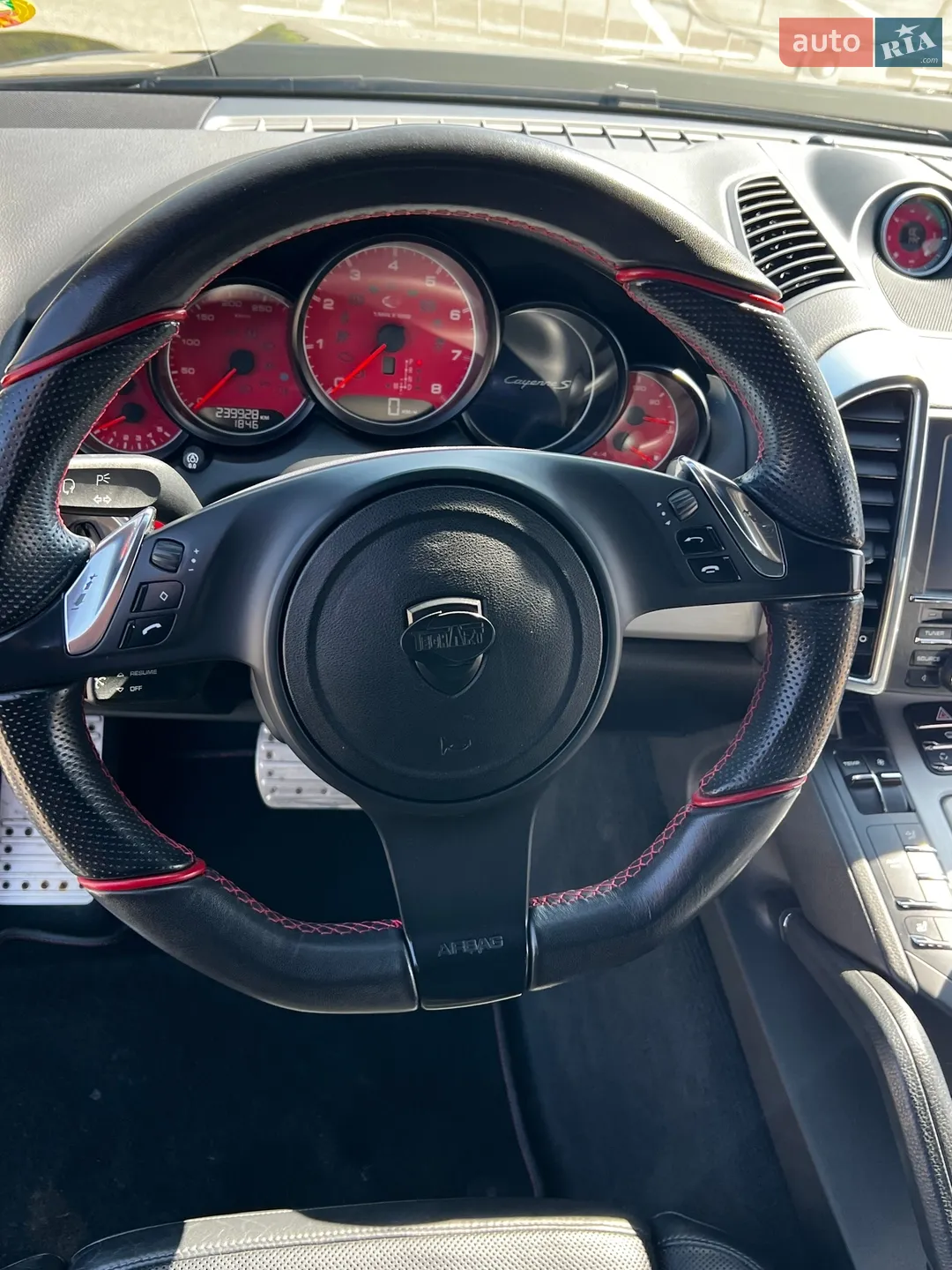2010 Porsche Cayenne - мініатюра 8