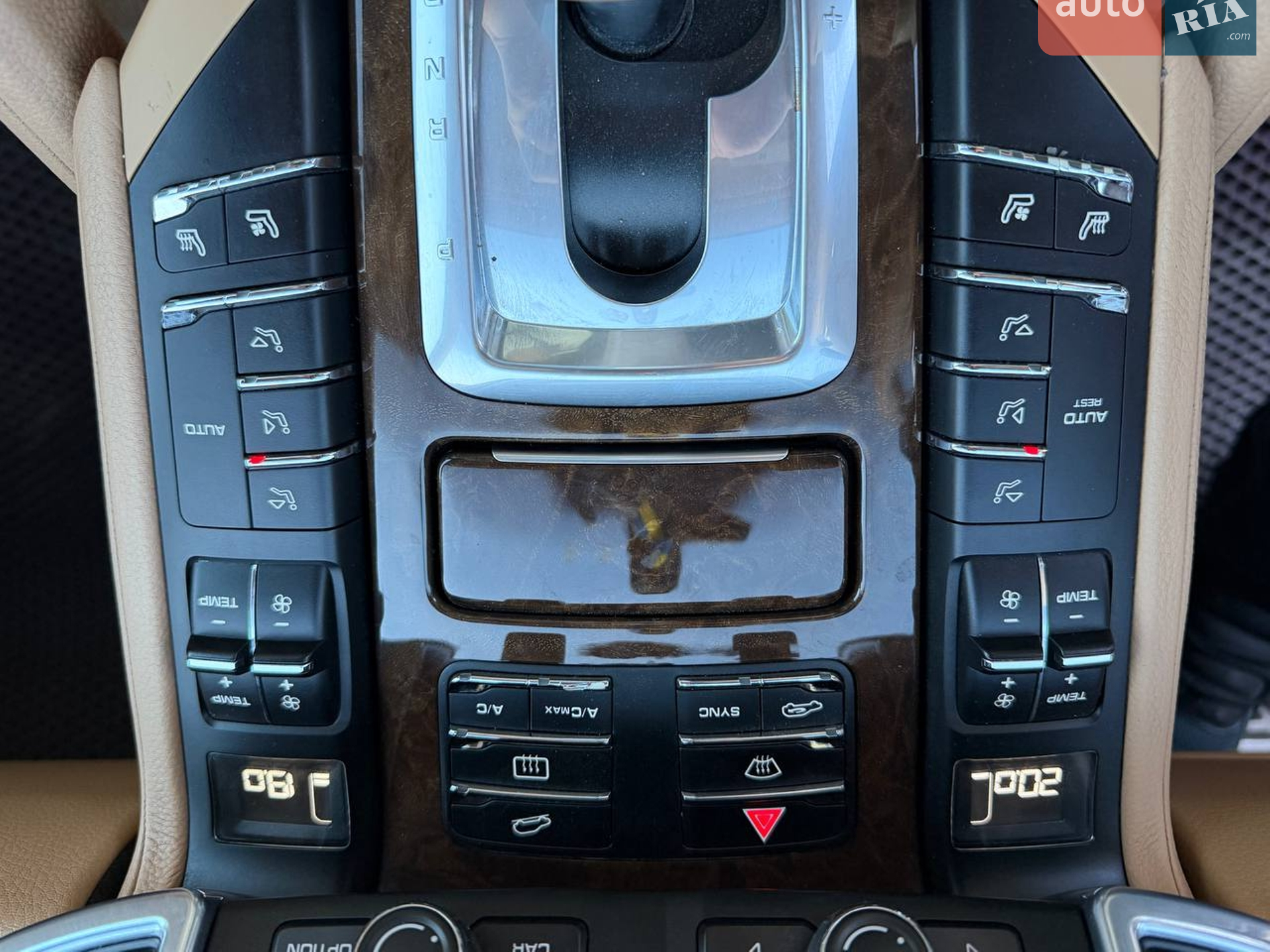 2014 Porsche Cayenne - мініатюра 28