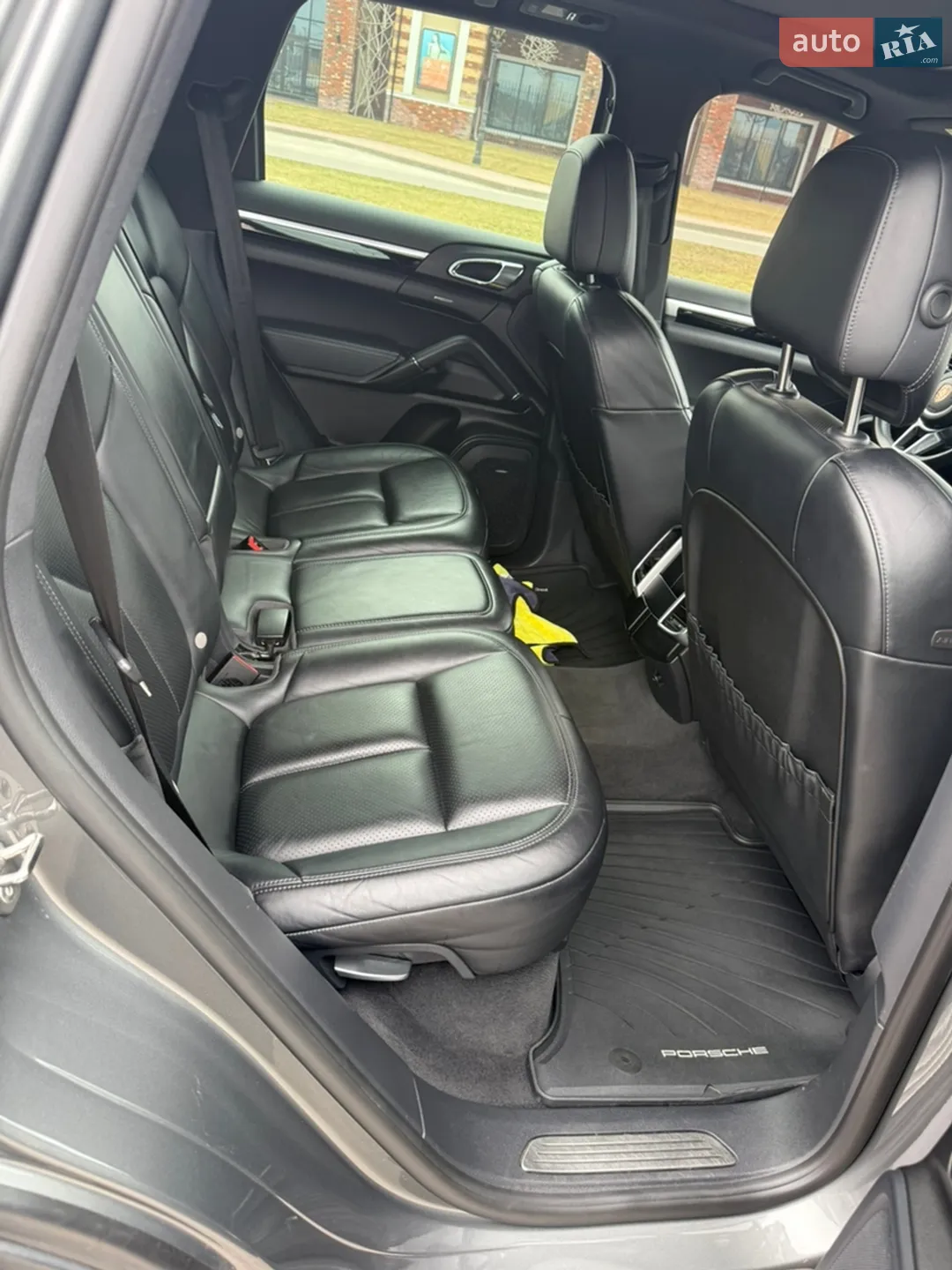 2015 Porsche Cayenne - мініатюра 4