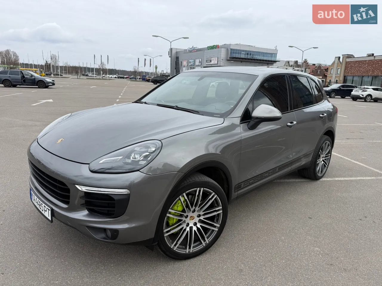 2015 Porsche Cayenne - мініатюра 26
