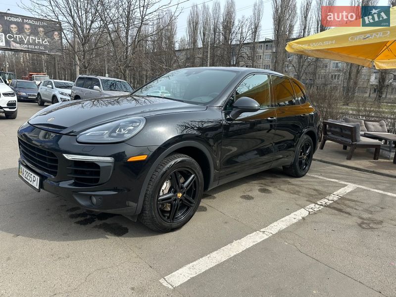 Porsche Cayenne 2015 Porsche Cayenne 2015