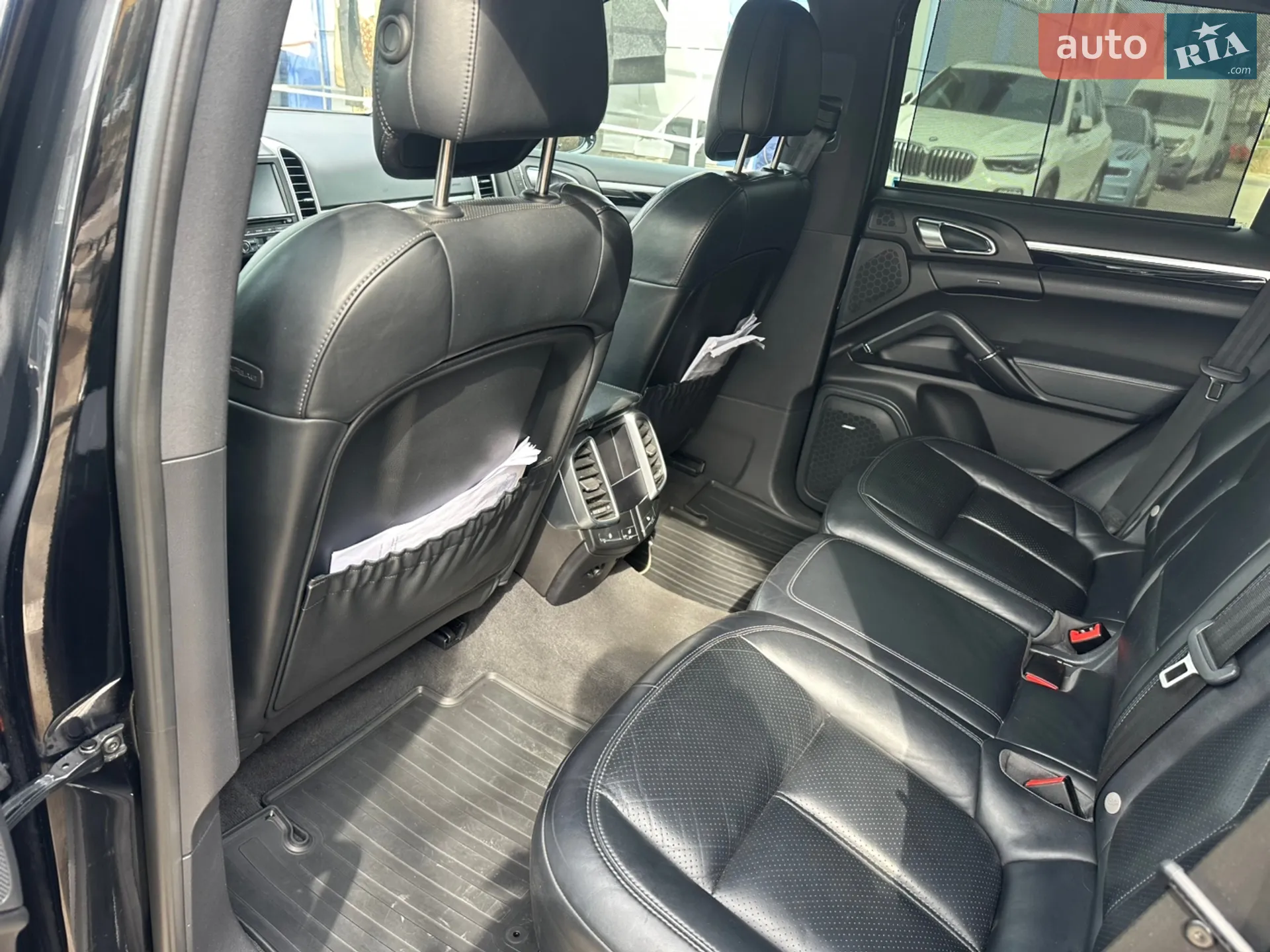 2015 Porsche Cayenne - мініатюра 7