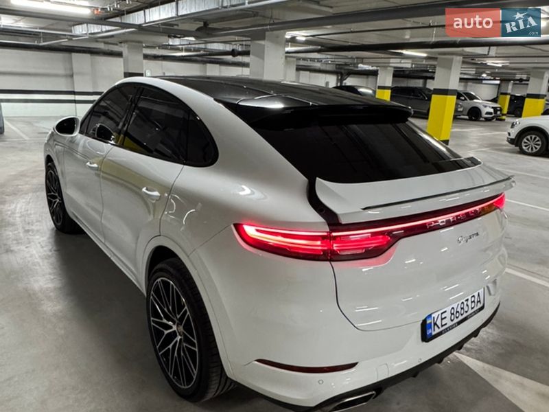Позашляховик / Кросовер Porsche Cayenne 2019 в Дніпрі