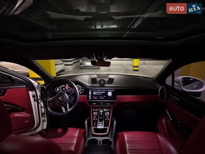 Позашляховик / Кросовер Porsche Cayenne 2019 в Дніпрі