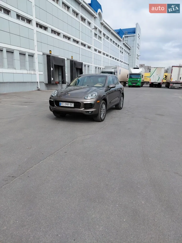 2016 Porsche Cayenne - мініатюра 50