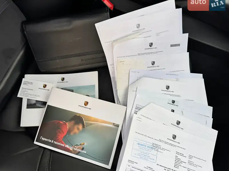 Внедорожник / Кроссовер Porsche Cayenne 2016 в Киеве документ