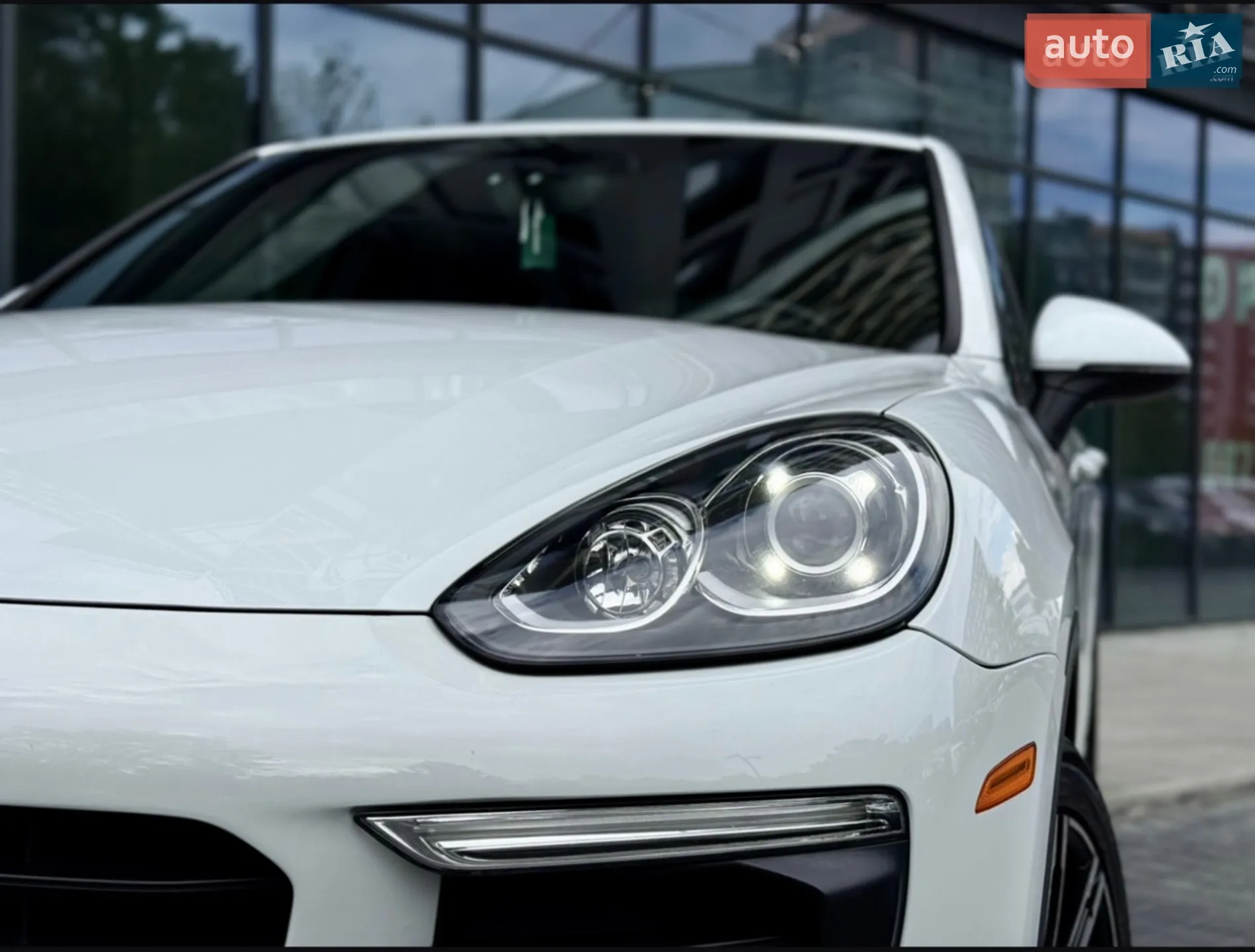 2015 Porsche Cayenne - мініатюра 22