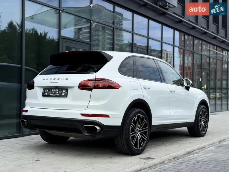 Porsche Cayenne 2015 VIN WP1AA2A20GKA12515 фото оголошення 11 з 111