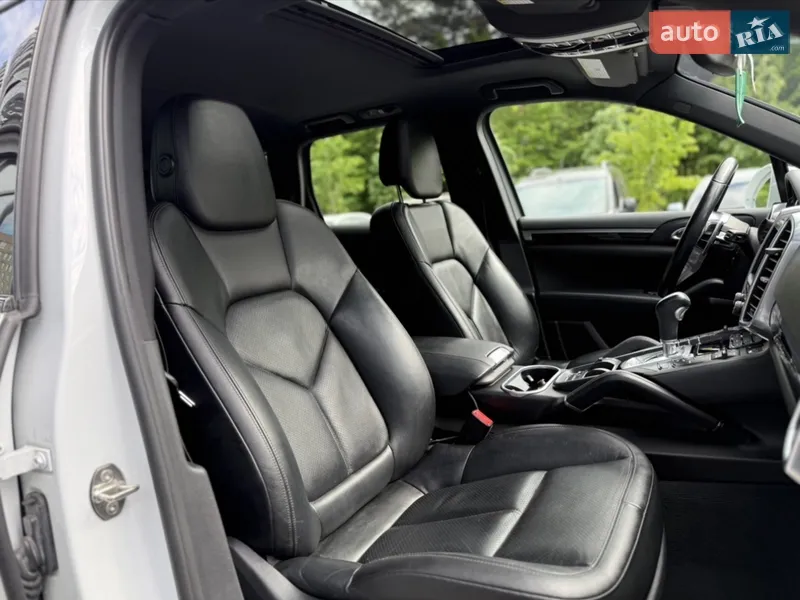 Porsche Cayenne 2015 VIN WP1AA2A20GKA12515 фото оголошення 59 з 111