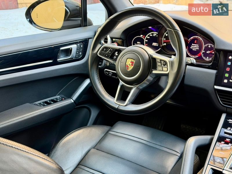 Позашляховик / Кросовер Porsche Cayenne 2022 в Києві
