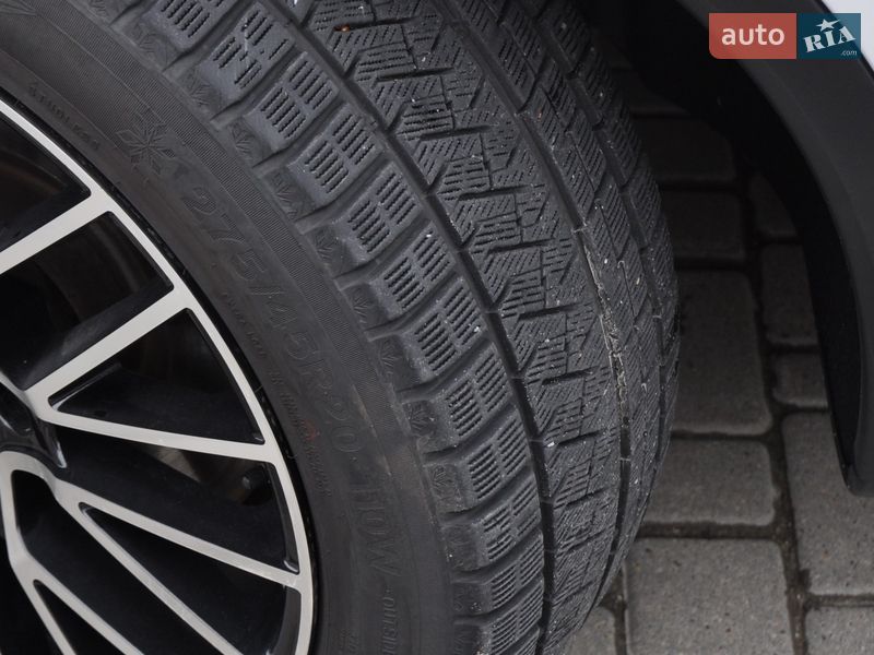 Позашляховик / Кросовер Porsche Cayenne 2012 в Одесі