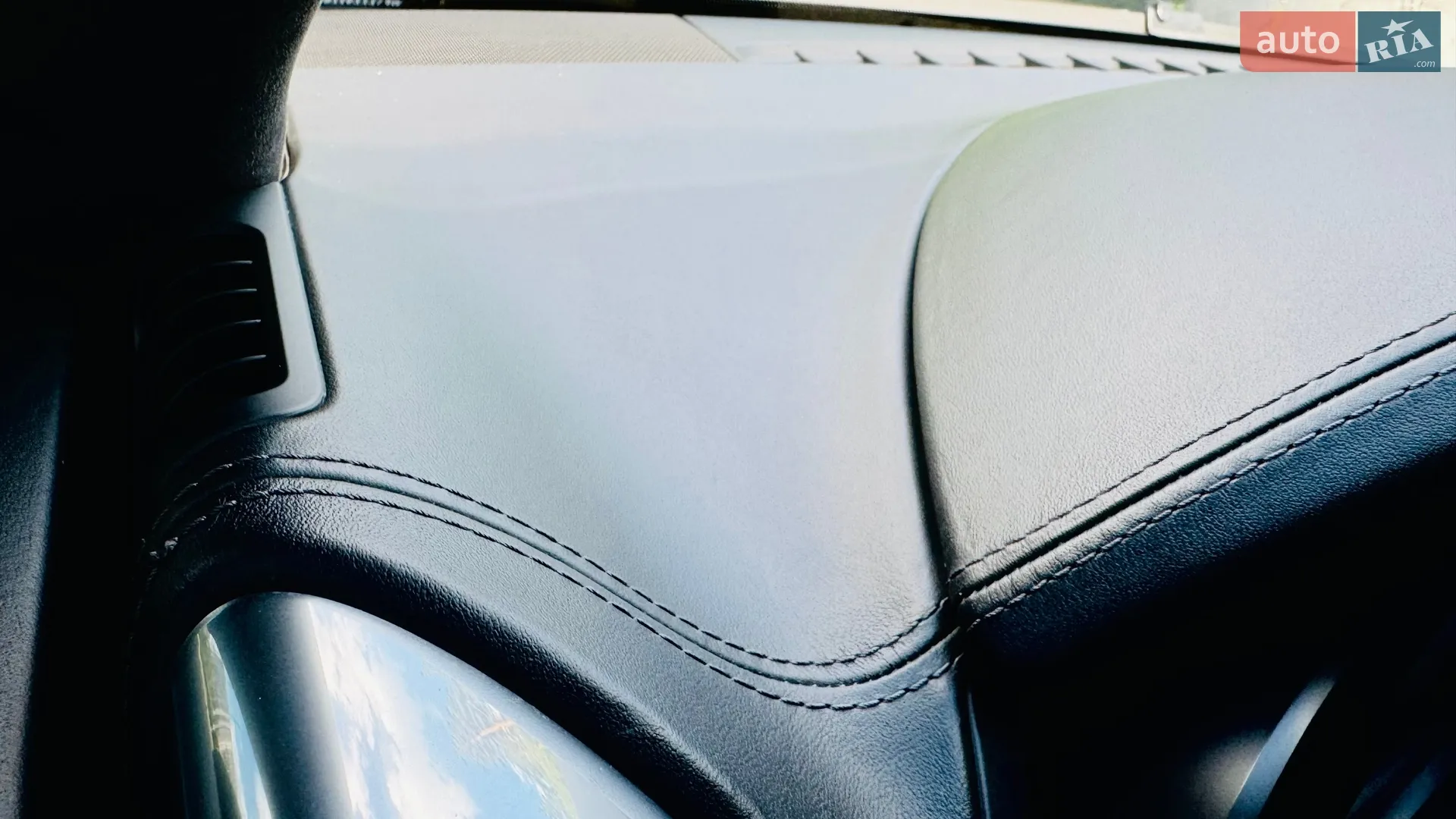2010 Porsche Cayenne - мініатюра 101
