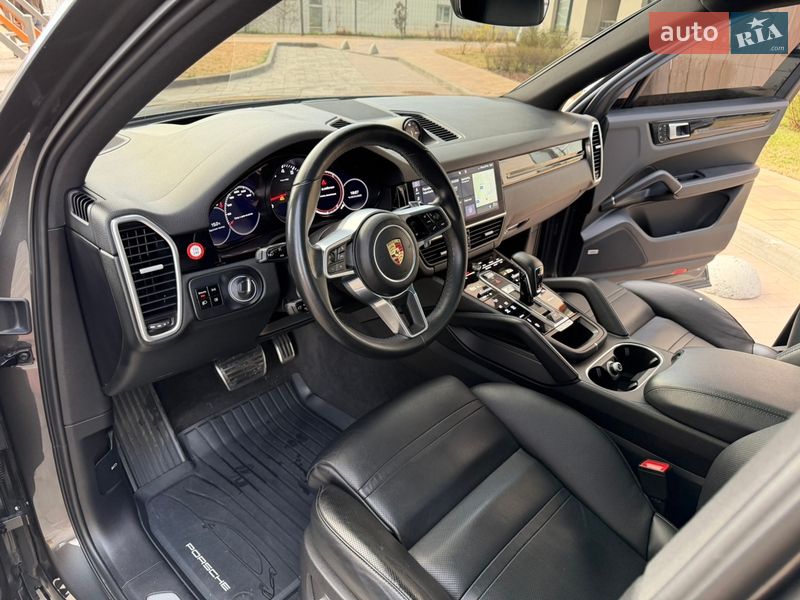 Позашляховик / Кросовер Porsche Cayenne 2020 в Києві