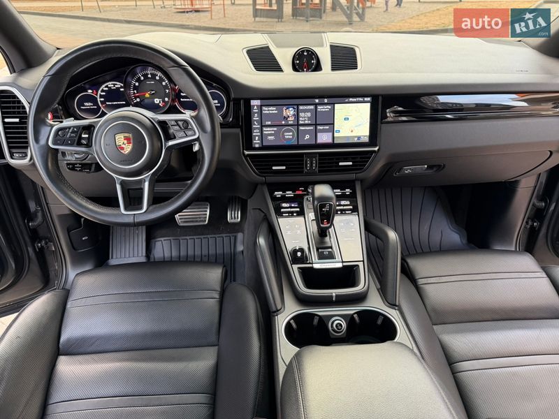 Позашляховик / Кросовер Porsche Cayenne 2020 в Києві