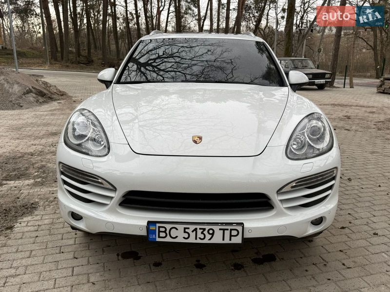 Porsche Cayenne 2012