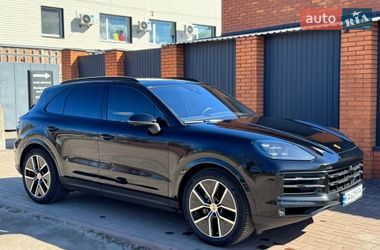 Внедорожник / Кроссовер Porsche Cayenne 2023 в Киеве