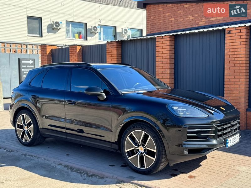 Porsche Cayenne 2023