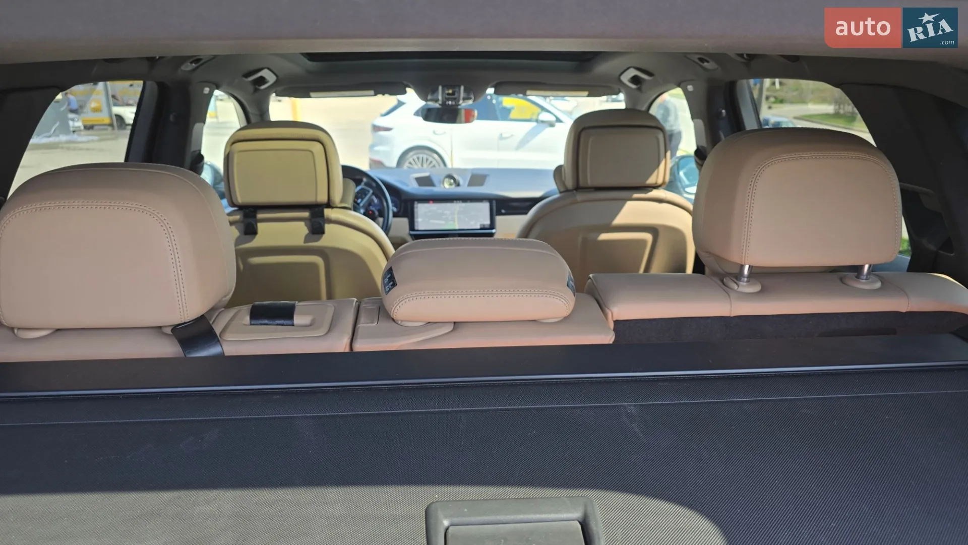 2019 Porsche Cayenne - мініатюра 28