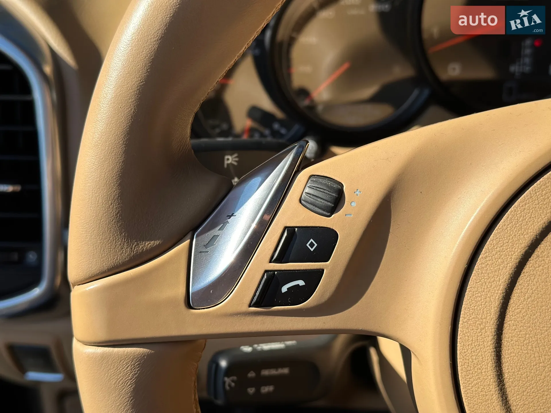 2012 Porsche Cayenne - мініатюра 25