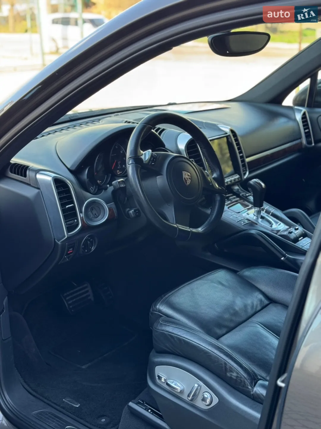 2011 Porsche Cayenne - мініатюра 27