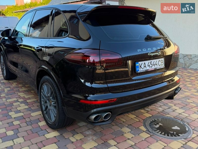 Внедорожник / Кроссовер Porsche Cayenne 2017 в Ирпене фото 3 Внедорожник / Кроссовер Porsche Cayenne 2017 в Ирпене