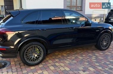 Внедорожник / Кроссовер Porsche Cayenne 2017 в Ирпене фото 9 Внедорожник / Кроссовер Porsche Cayenne 2017 в Ирпене