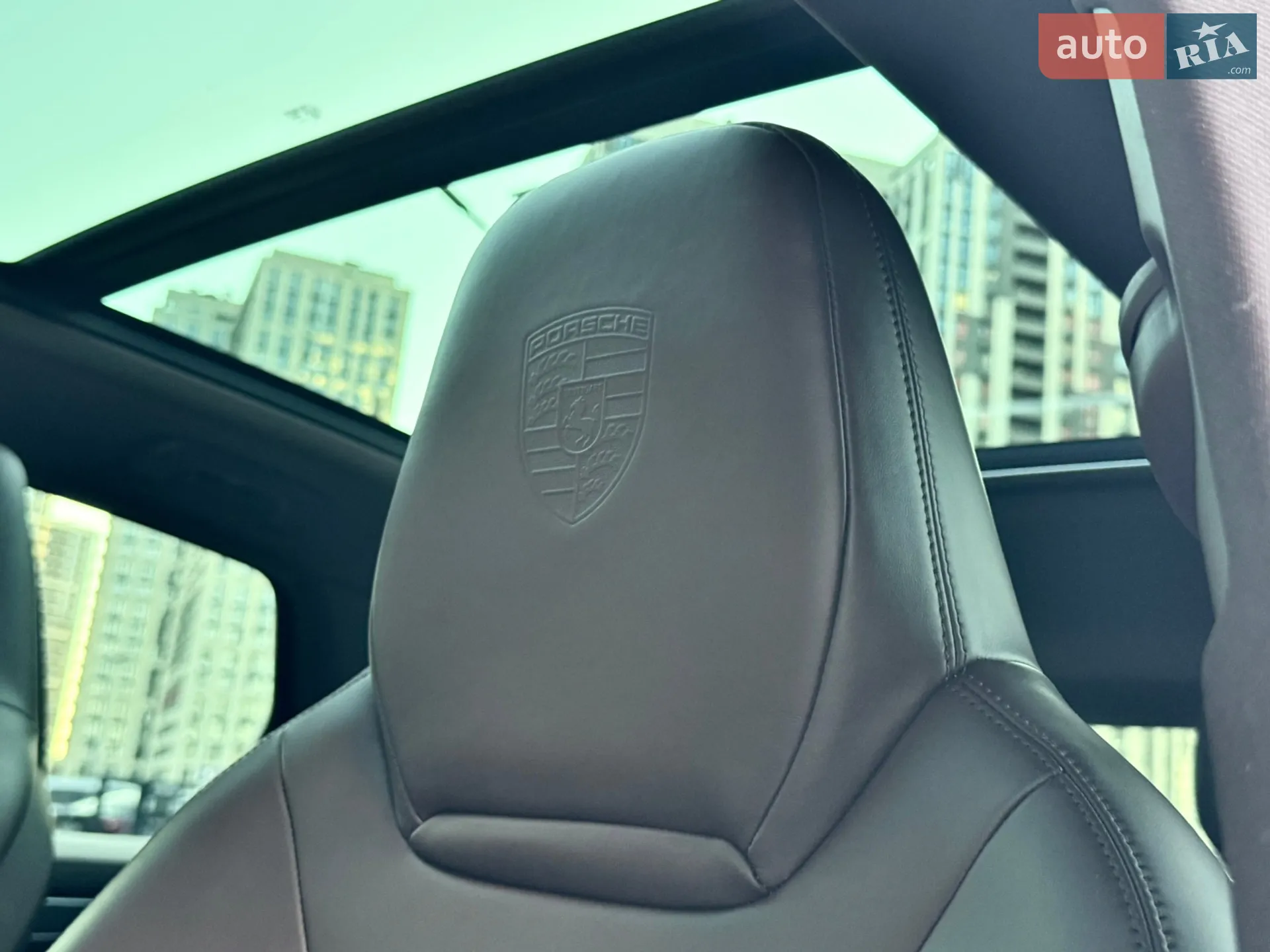 2018 Porsche Cayenne - мініатюра 36