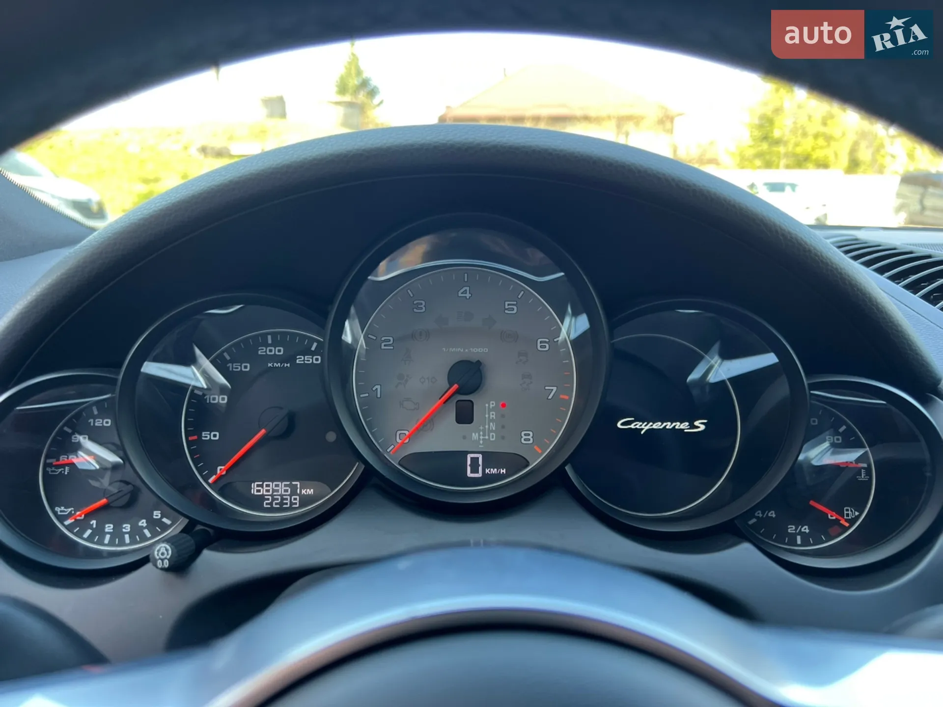 2015 Porsche Cayenne - мініатюра 22