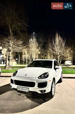 Позашляховик / Кросовер Porsche Cayenne 2016 в Вінниці