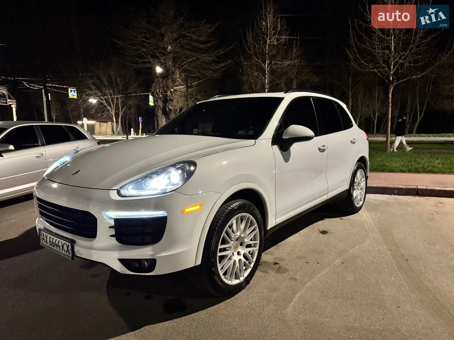 2016 Porsche Cayenne - мініатюра 11